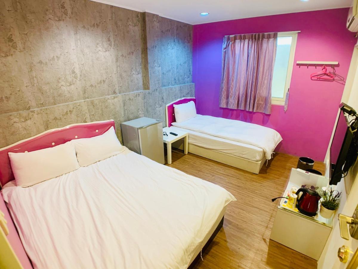 Fengchia Oslo Hotel Taichung Luaran gambar