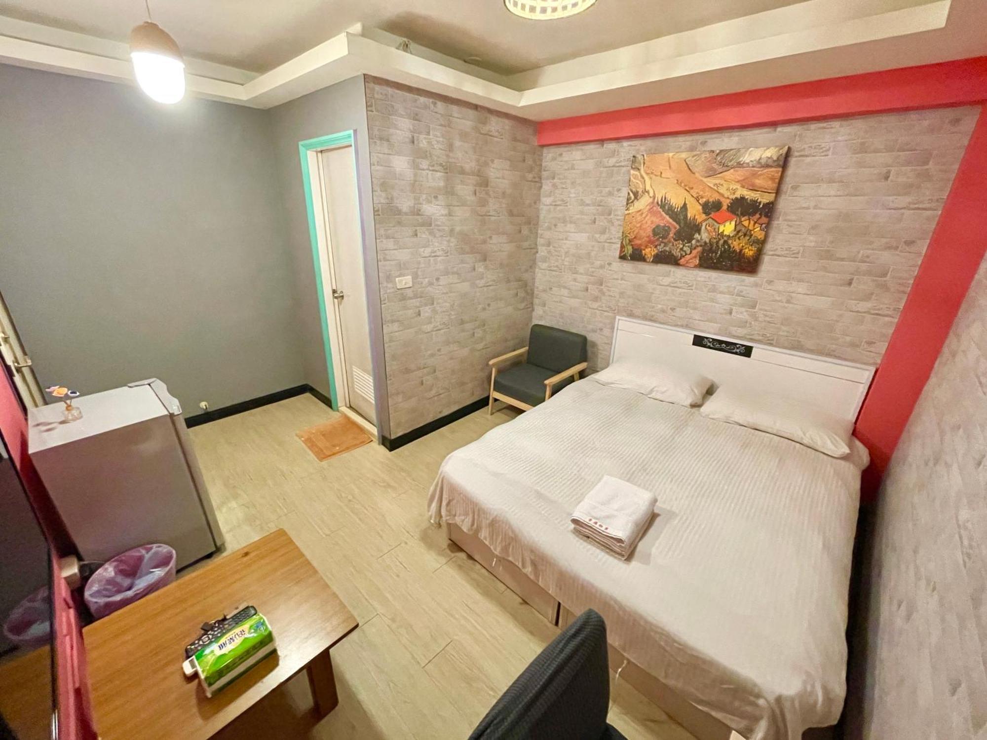 Fengchia Oslo Hotel Taichung Luaran gambar