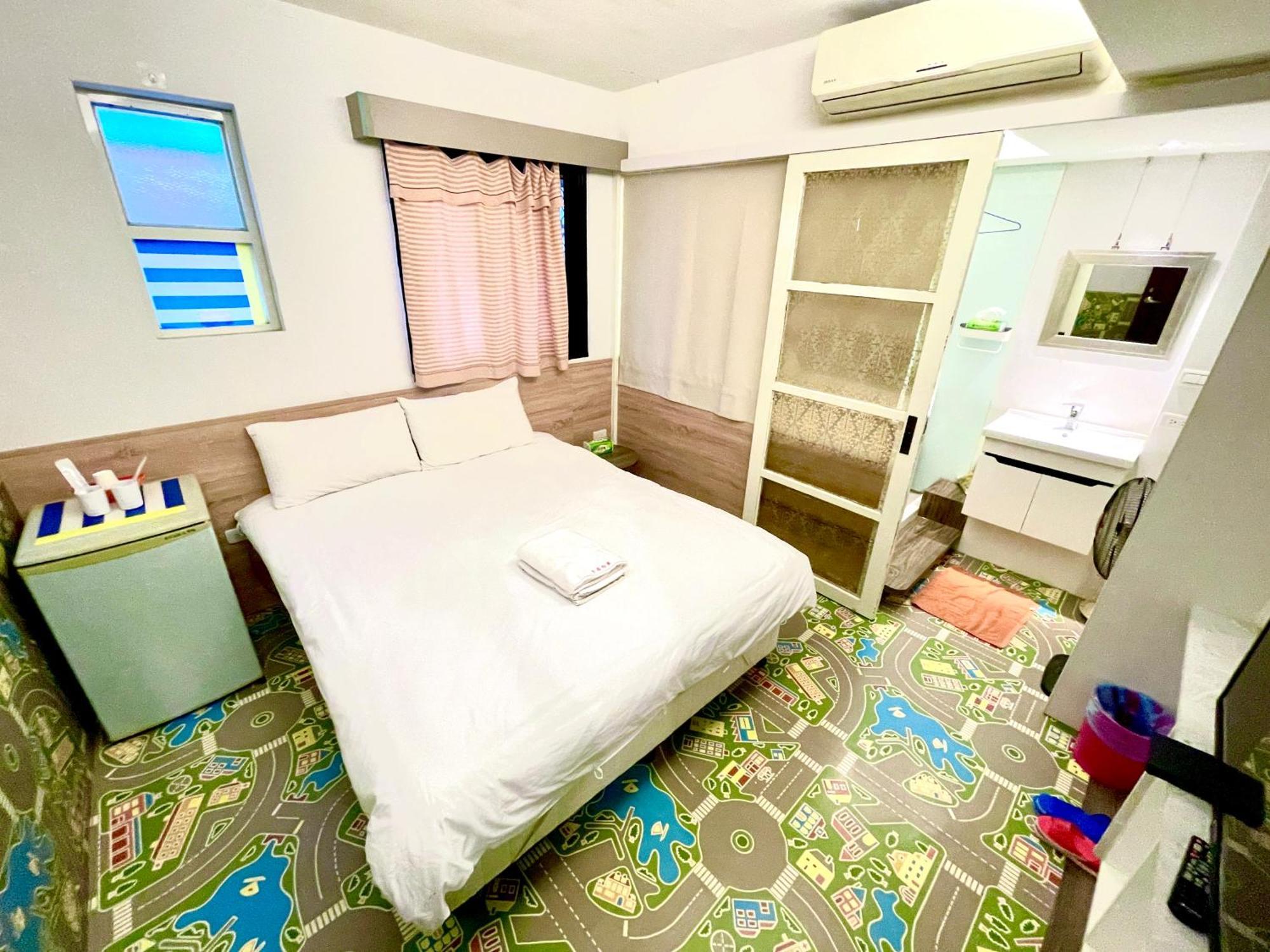 Fengchia Oslo Hotel Taichung Luaran gambar