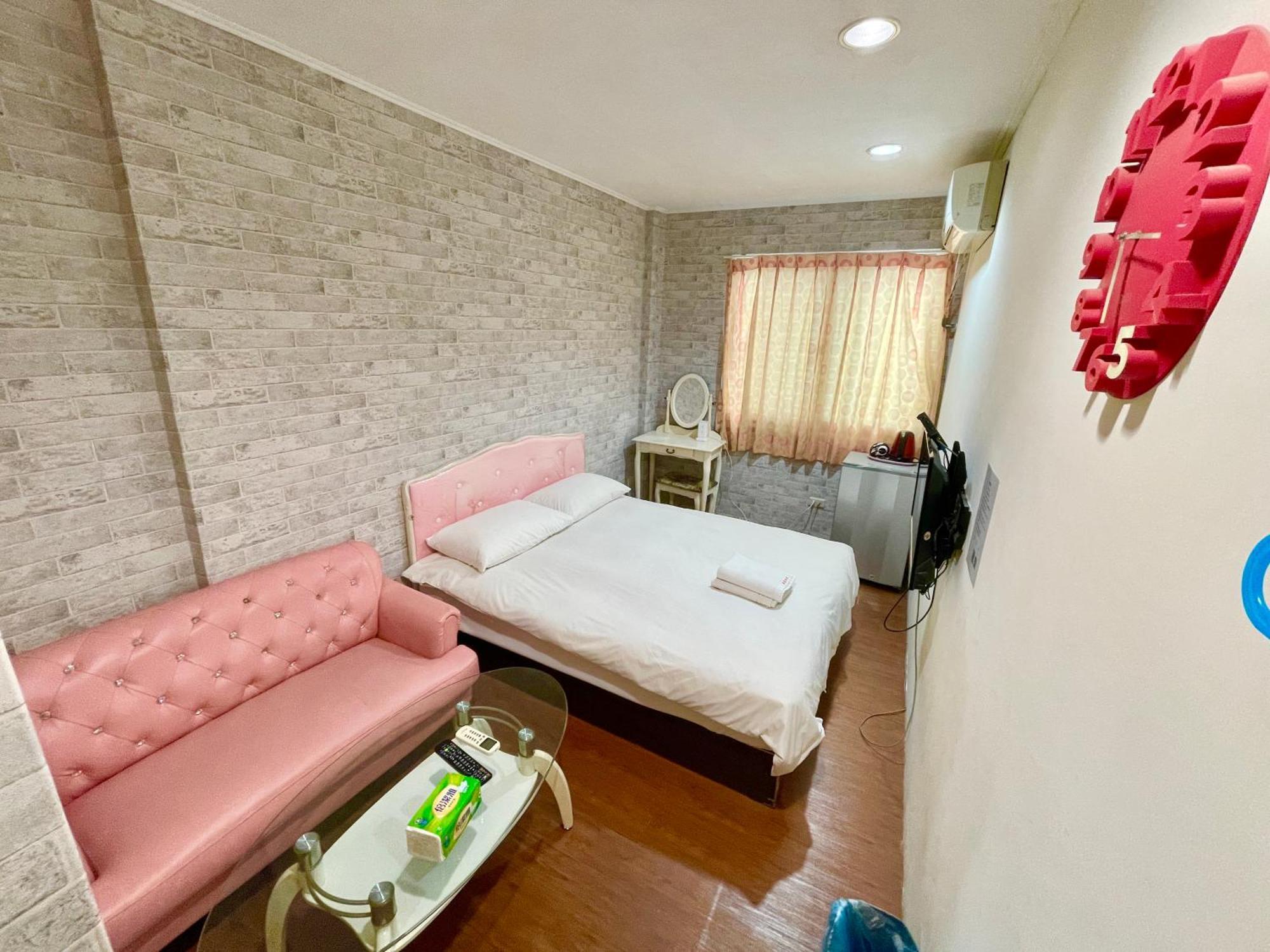 Fengchia Oslo Hotel Taichung Luaran gambar